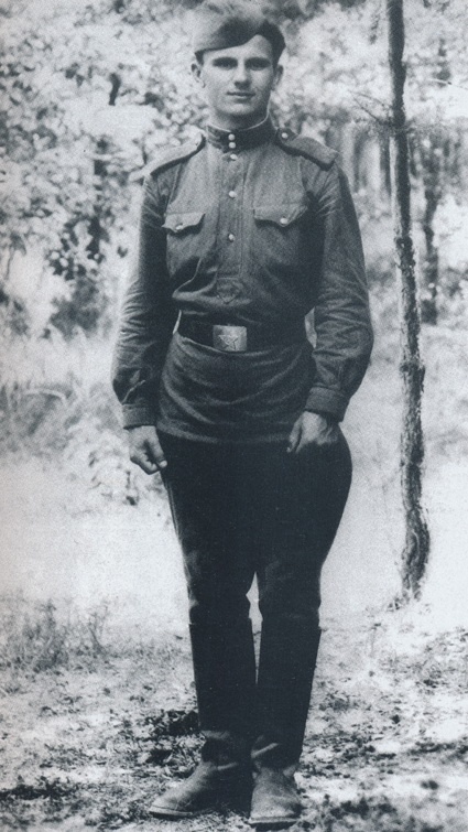 Рядовой Кравчук, начало 50-х