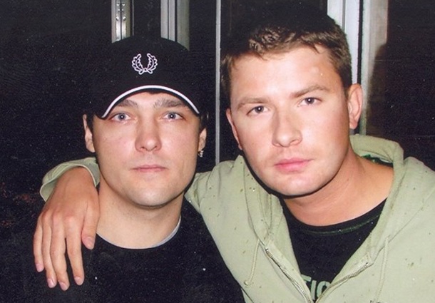 С Юрием Шатуновым. «Настолько он на меня повлиял, что благодаря Шатунову и «Ласковому маю» я на пианино играть начал»