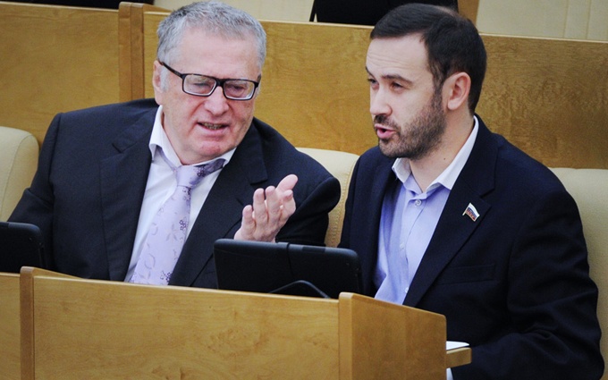 С Владимиром Жириновским в Государственной Думе России. «Я не либерал и не заканчиваюсь на украинском вопросе. Я четко обозначил свою позицию и сделал однозначный выбор, который мне и моей семье достаточно дорого обходится»