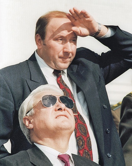 «Службу безопасности президента создал я»