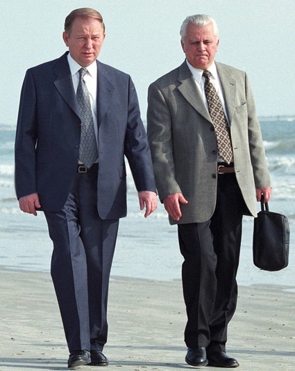 С премьер-министром Украины Леонидом Кучмой, 1991 год. «Надо Украину хорошо знать, то есть государство, которым честь управлять ты имеешь»