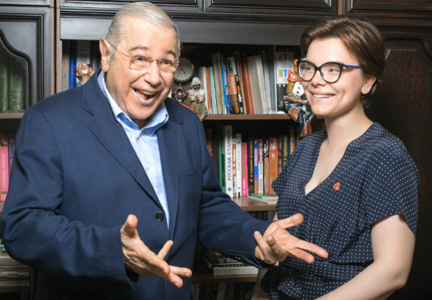 Евгений Ваганович со своей ассистенткой Татьяной Брухуновой, которая, говорят, и стала причиной его развода с Еленой Степаненко