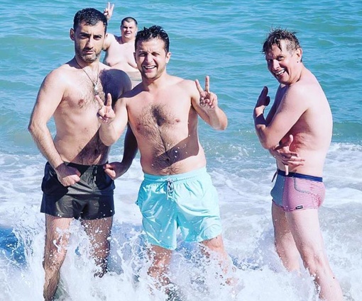 «Квартал» на отдыхе. Мика Фаталов, Юрий Корявченков, Владимир Зеленский и Степан Казанин