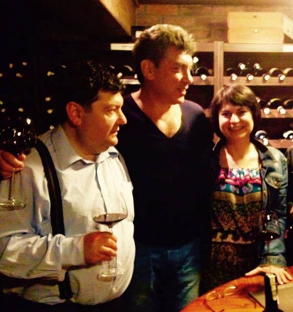 C литовским политиком Эмануэлисом Зингерисом и Борисом Немцовым. «Если Россия решится на аннексию Беларуси, то она столкнется и с сопротивлением внутри страны, и с еще более серьезными международными санкциями»