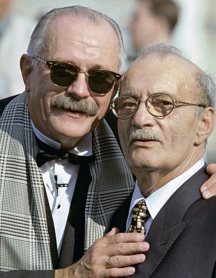 С Никитой Михалковым, 2000 год. «Некоторые его картины, здорово сделанные, очень мне нравятся, а отношение к нему как к человеку очень разное...»