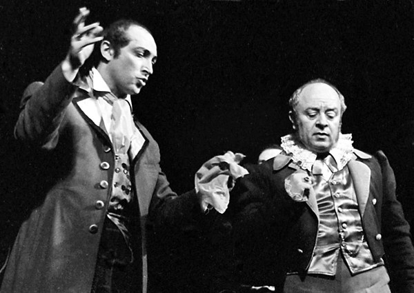 В спектакле «Женитьба» с Михаилом Козаковым, 1975 год. «Козаков, я считаю, должен был бы «Оскар» получить, обязательно. Если бы эти академики чуть поумнее были или к какой-то мафии не принадлежали бы»