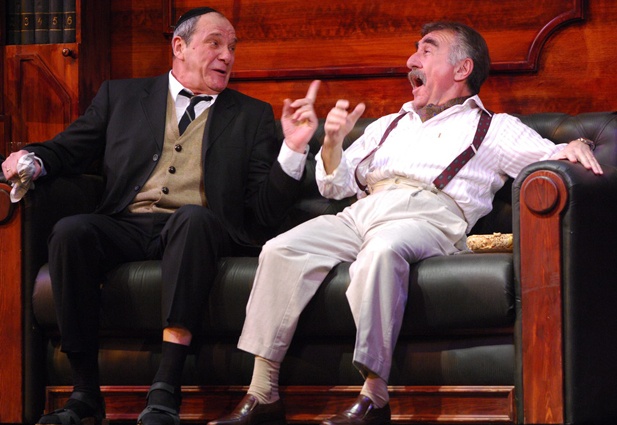 С Леонидом Каневским в спектакле Театра на Малой Бронной «Поздняя любовь»