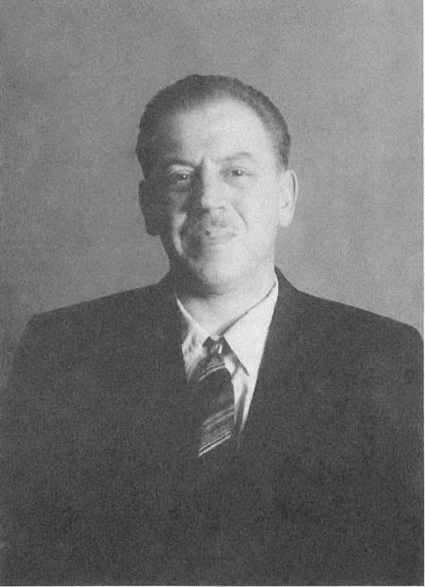 Зек Василий Васильев перед выходом из Владимирской тюрьмы, 1961 год. Последний снимок Василия Сталина