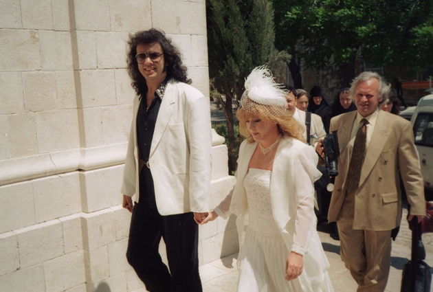 Венчание Киркорова и Пугачевой в Иерусалиме, 1994 год. «Хороший был брак. Он до сих пор ее поклонник. Она до сих пор его друг». Слева во втором ряду — Олег Непомнящий 