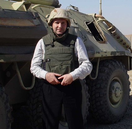 Борис Тодуров — участник благотворительной миссии во время вооруженного конфликта в Ираке. Оперируя в 1999 году в Египте, потом — в Азербайджане, Косово, он представить не мог, что в 2014-2016 годах будет вытаскивать с того света раненых в зоне АТО